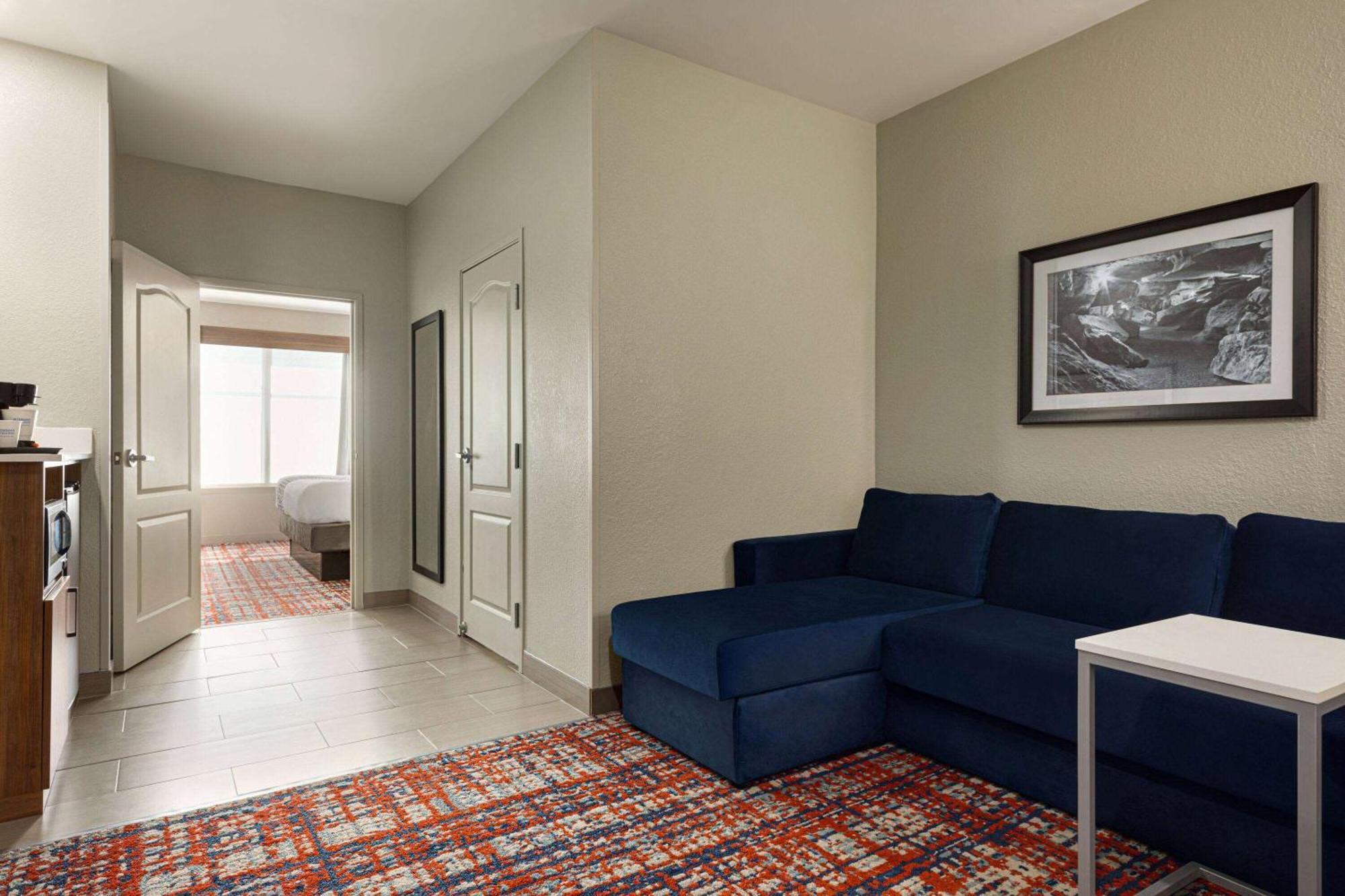 Отель La Quinta By Wyndham Oxford - Anniston Экстерьер фото